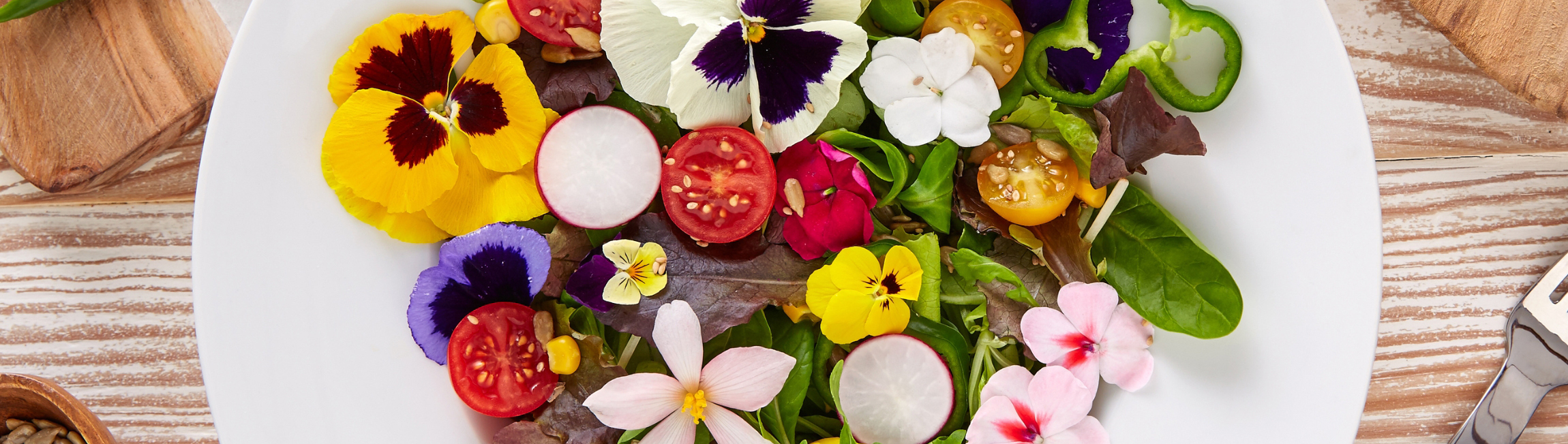 newsletter image - edible flowers banner